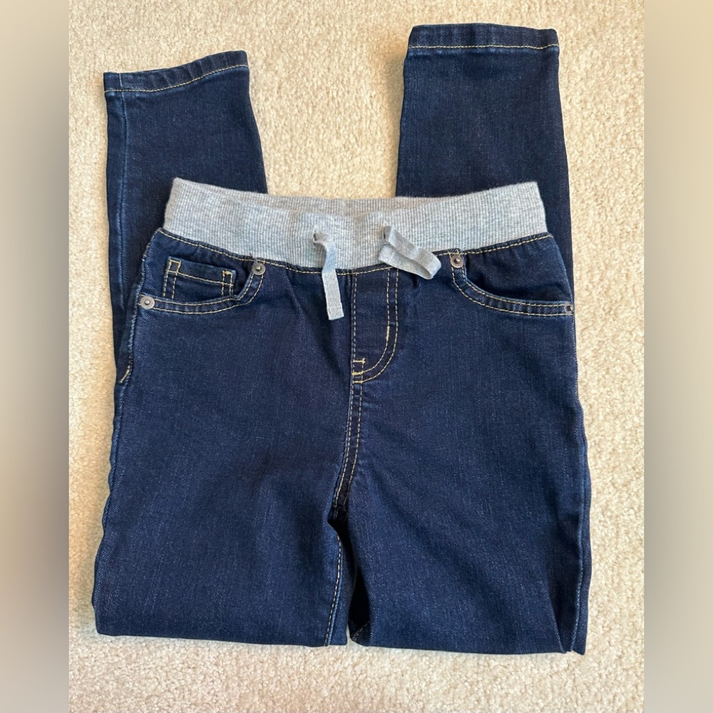 Cat & Jack Pull On Skinny, Jeans
Washed & Never Worn 6X
Excellent Condition